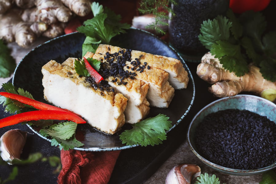 Baked tofu sprinkled with black sesame finishing salt