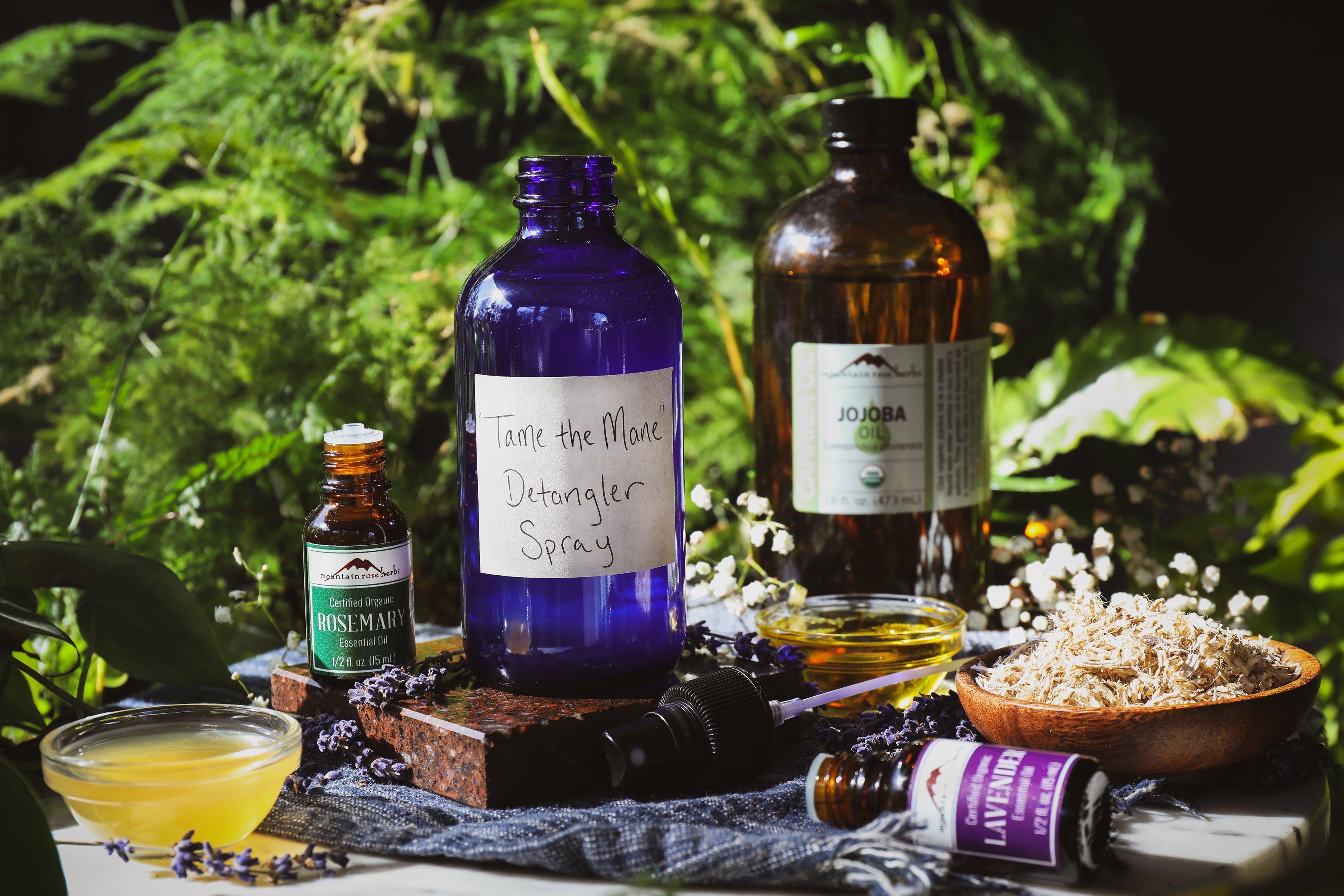 Essential Oil Diy Dog Leave In Conditioner Spray Dog Detangler