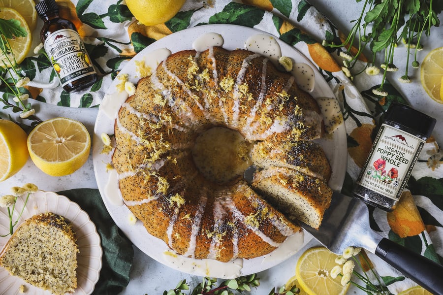 Lemon Poppyseed Bundt Overhead