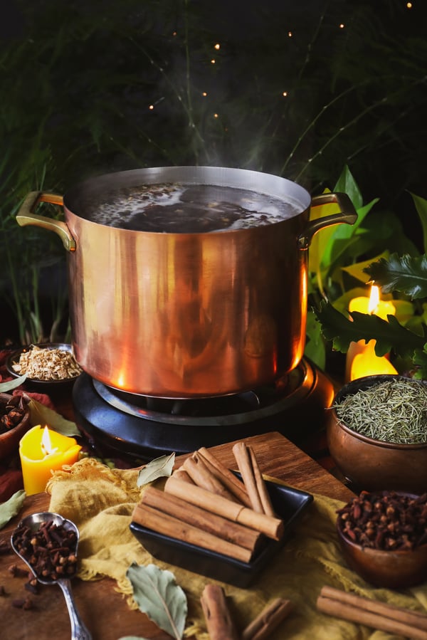 Herbal Simmer Pots + Stovetop Potpourri Recipes