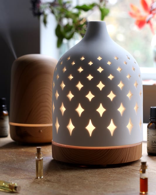 The Differences Between Essential Oil Diffusers 