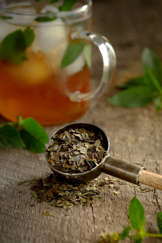 Guayusa tea can be brewed hot or cold for a delicious caffeine kick.