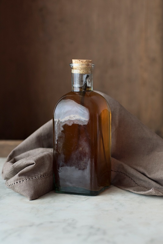 Easy Homemade Vanilla Extract Recipe-image