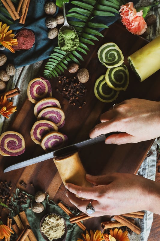 Pinwheel Cookies - Cutting! veritcal