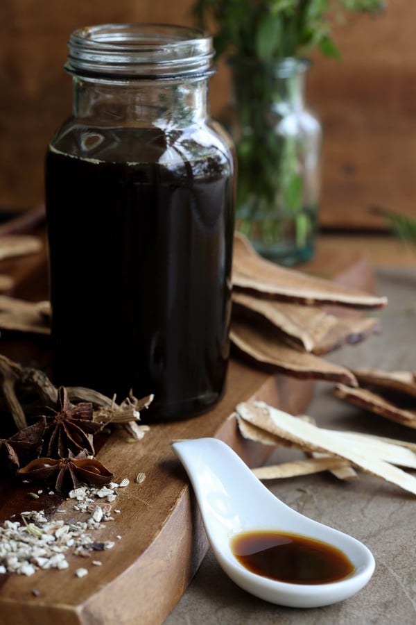 Root beer syrup with astragalus, reishi, burdock and star anise. 