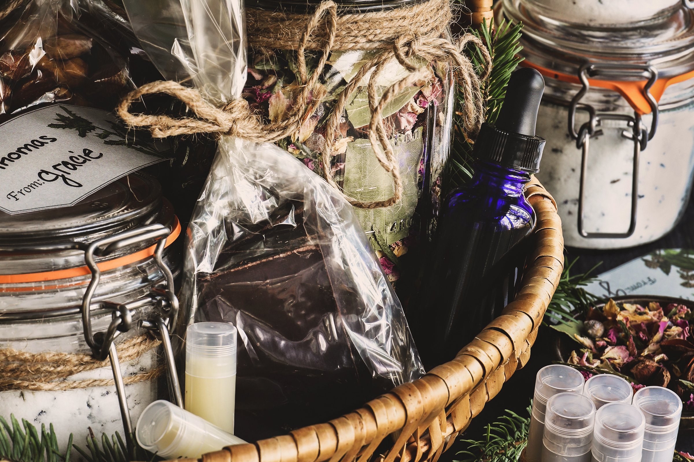 35 Best DIY Gift Baskets Perfect for Any Occasion - She Tried What