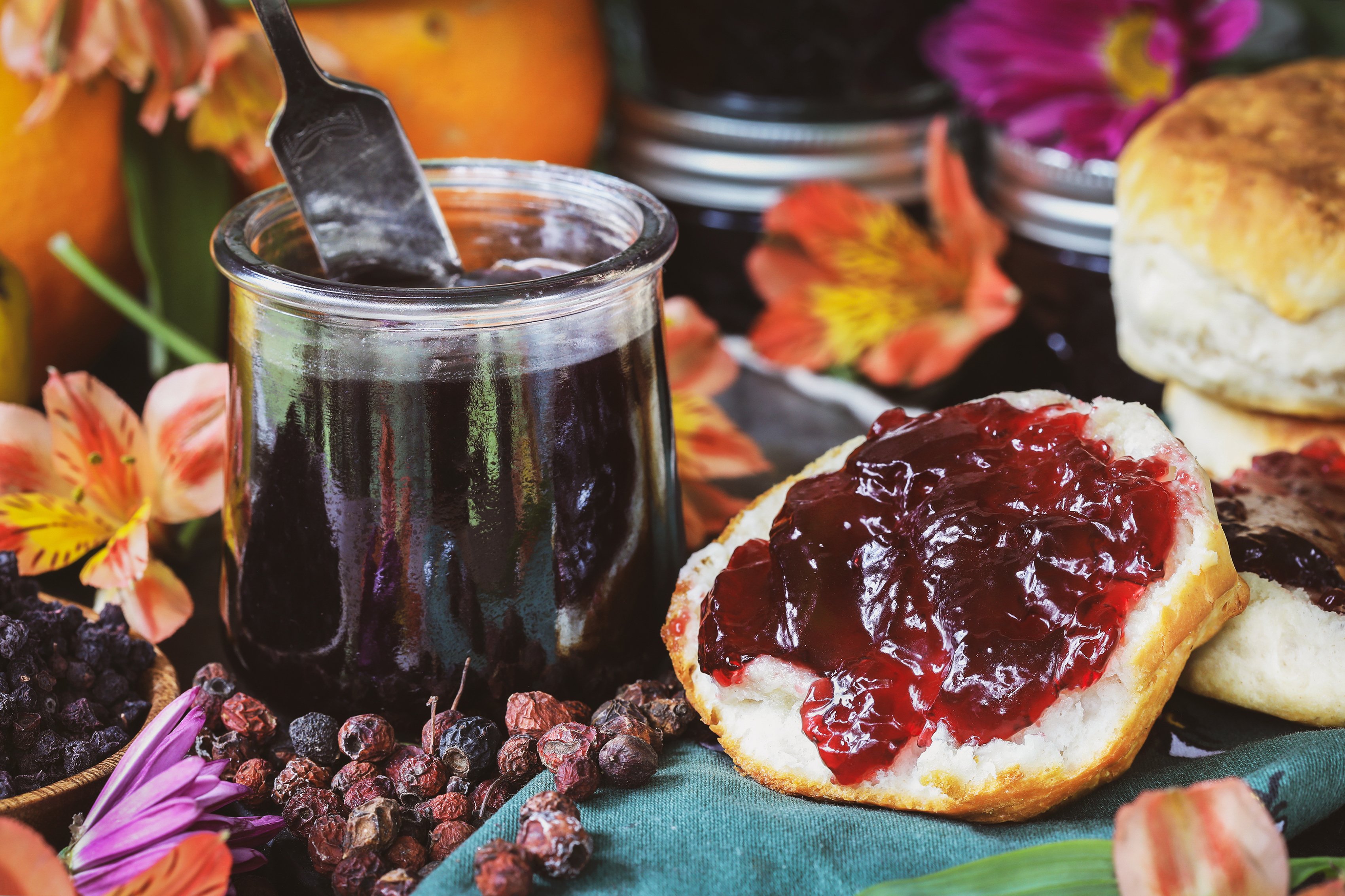 Superfood Jelly: Hawthorn & Bilberry Jelly Recipe + Canning Directions